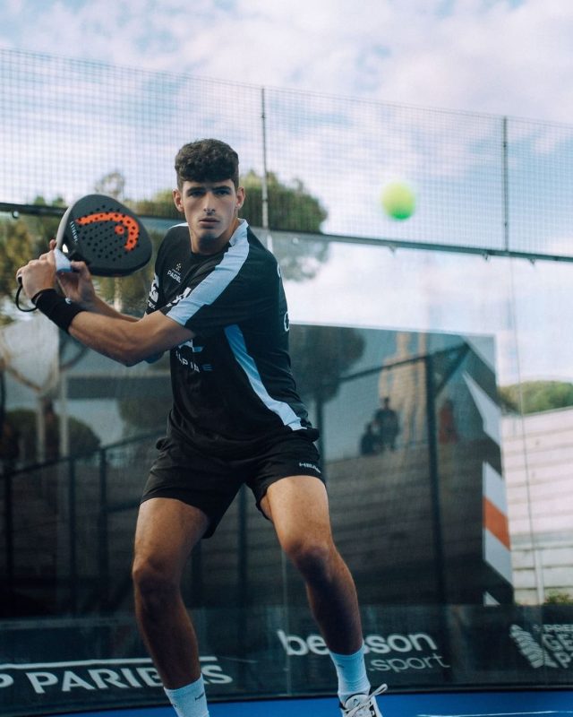 Professional padel players: Arturo Coello
