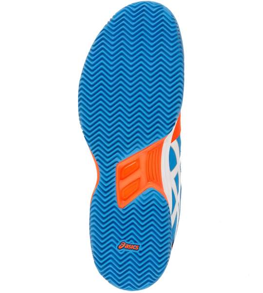 padel shoes with herringbone outsole